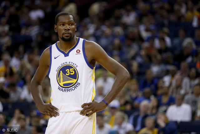 阿圭罗：曼城依然会坚持到最后&争取所有冠军